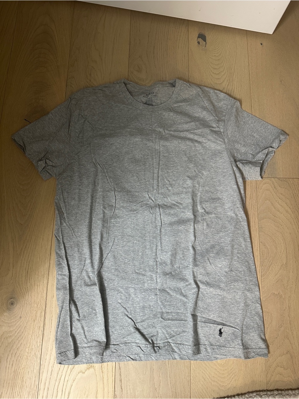 4 pack Polo Ralph Lauren Crew Neck T-Shirt Bundle - Black, Navy, White, Gray - Picture 5 of 5